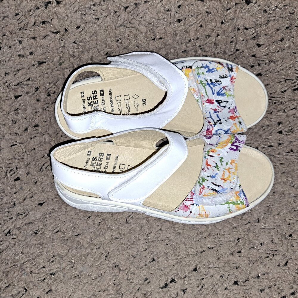 VOLKS WALKERS-White Leather-Dbl Hook/Loop Strap-Paint Spatter-Sz 36/6-NWOB - Picture 6 of 7